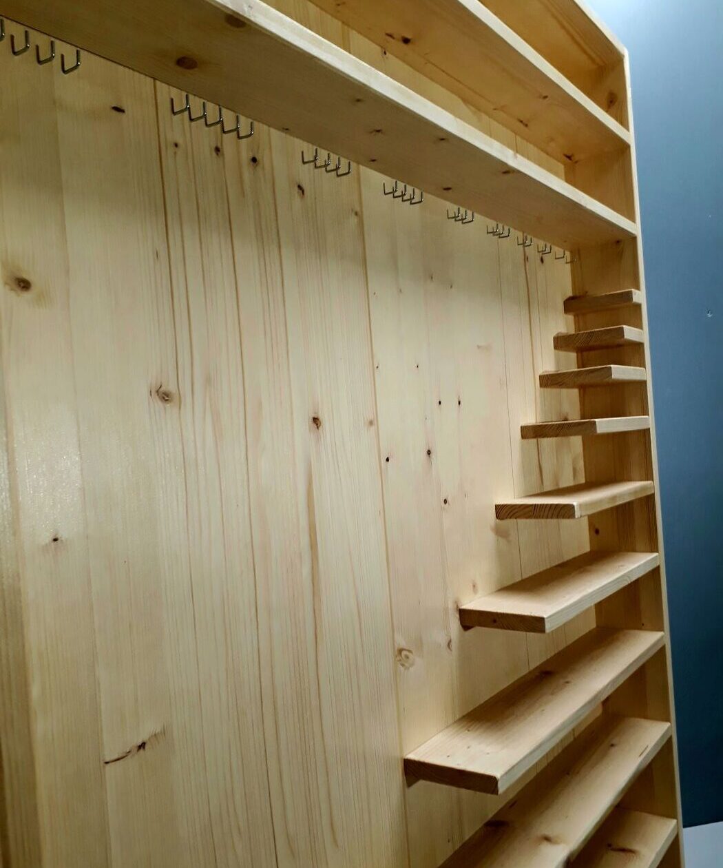 Montessori helmeste stend (Montessori bead cabinet) - Image 6